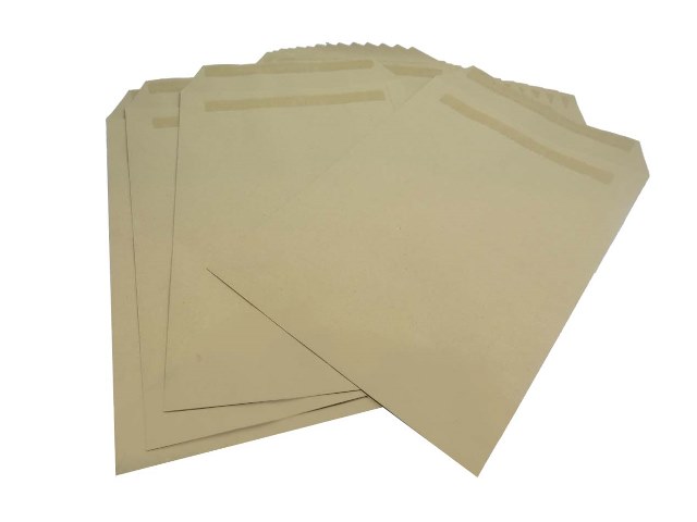 100 x C4/A4 Manilla Plain Self Seal Brown Envelopes 324x229mm 80gsm